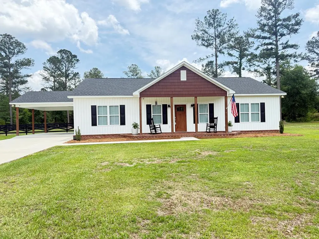747 Lakeview Cir, Douglas, GA 31535 - #1