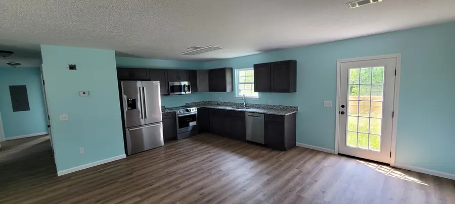 921 Evergreen Lane, Douglas, GA 31533 - #3