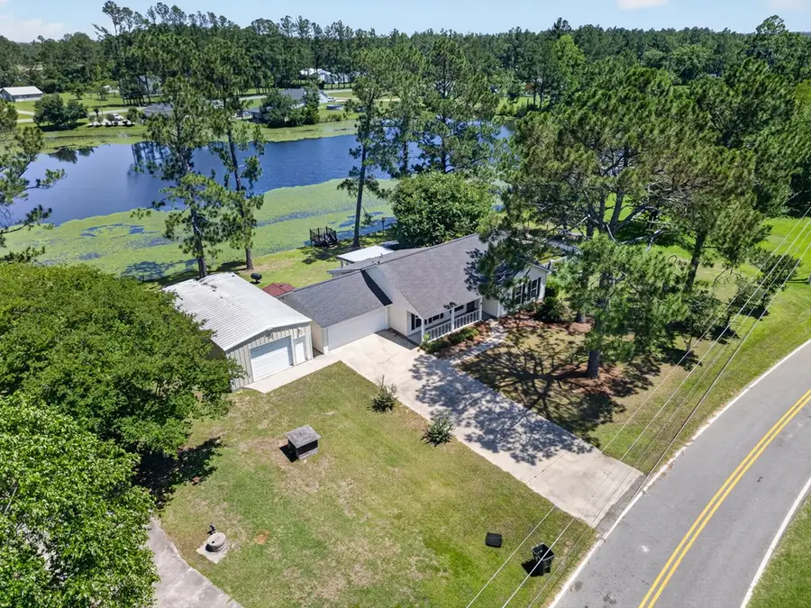 179 Forest Hills Dr, Douglas, GA 31535 - #3