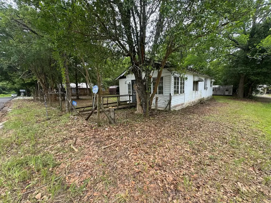 119 Sawyer Ln, Fitzgerald, GA 31750 - #2