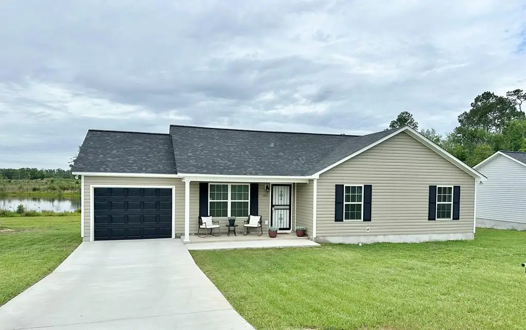1001 Evergreen Lane, Douglas, GA 31533 - #1