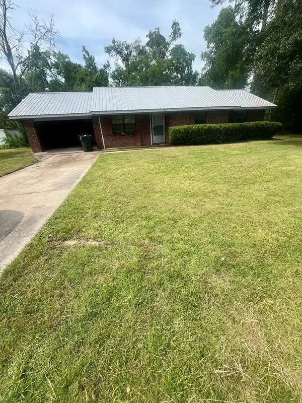 1203 Woodland Heights, Douglas, GA 31535