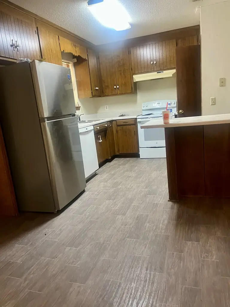 1203 Woodland Heights, Douglas, GA 31535 - #2