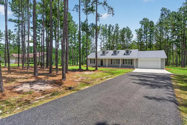 1864 N Clough Bay Rd, Waycross, GA 31503