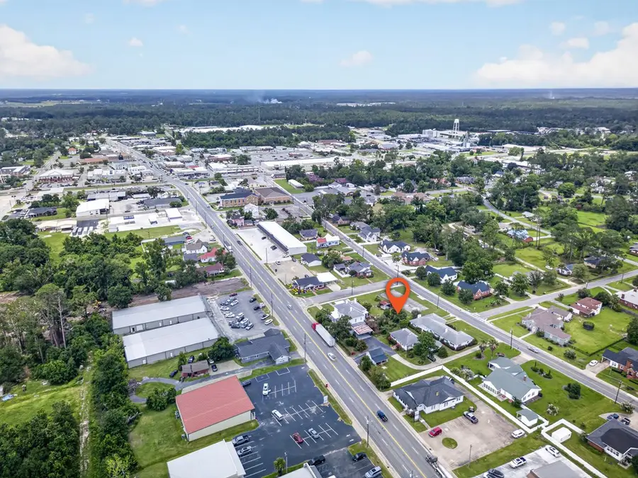 12 Dyal St, Baxley, GA 31513 - #3
