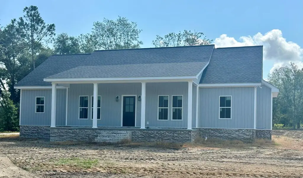 219 Edward Cir, Douglas, GA 31535 - #1