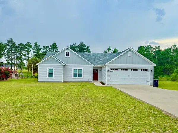 778 Pine Needle Rd, Douglas, GA 31554
