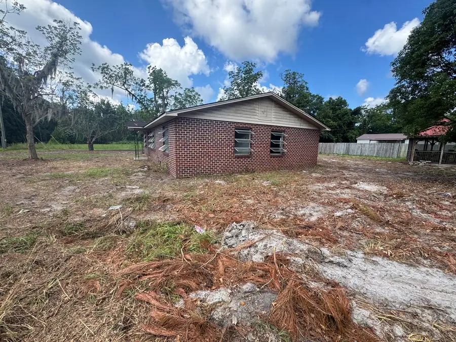 1215 Red Keen Rd, Waycross, GA 31503 - #3