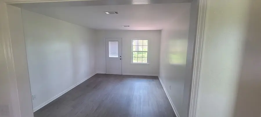 901 Lakeview Avenue, Douglas, GA 31533 - #2