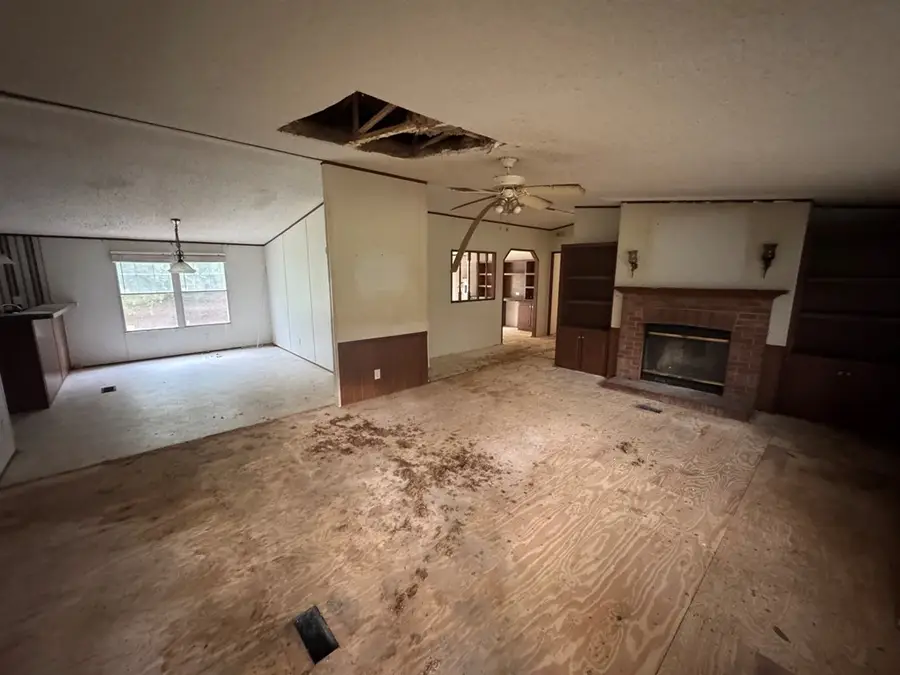 6313 Phillip Rd, Blackshear, GA 31516 - #2