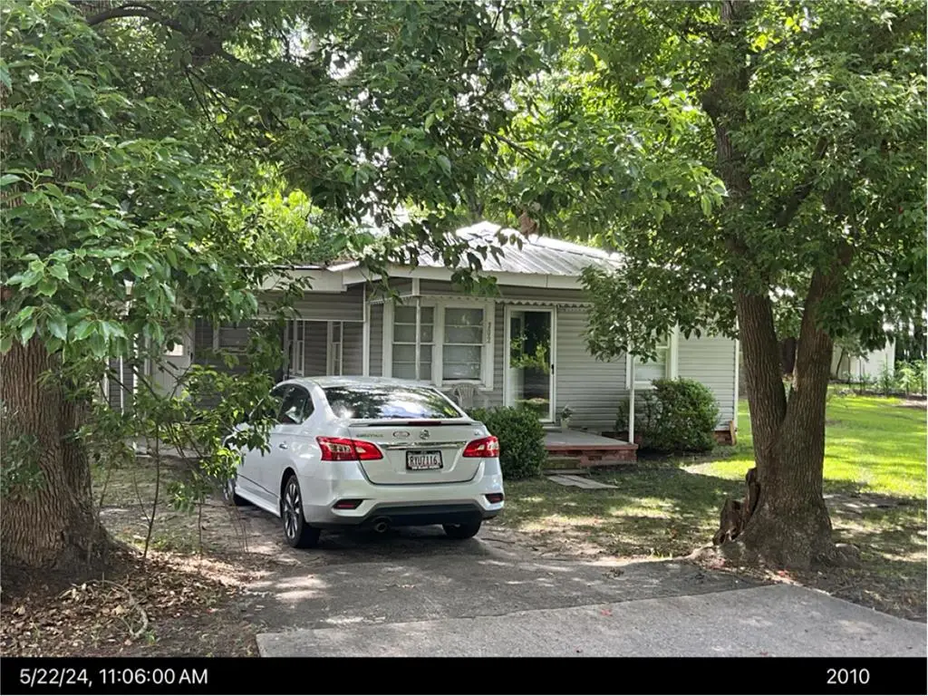 702 S Daughtry, Douglas, GA 31533 - #1