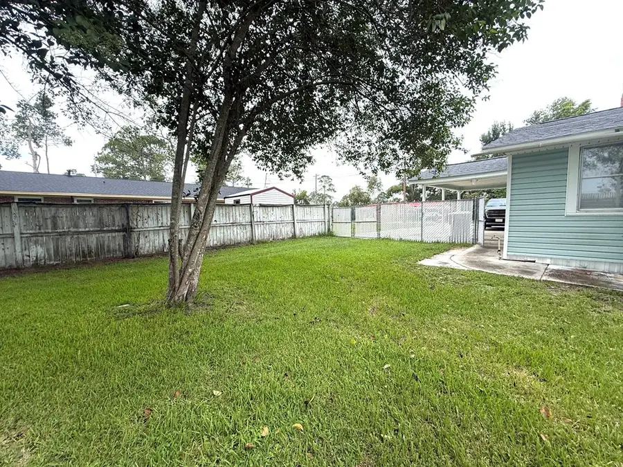 502 Leon St, Douglas, GA 31533 - #3
