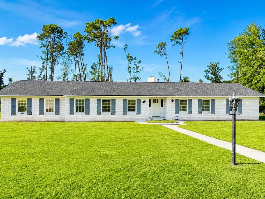 619 Briarwood Rd, Douglas, GA 31533 - #1