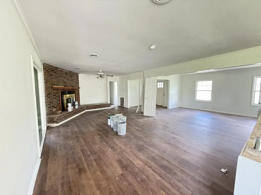619 Briarwood Rd, Douglas, GA 31533 - #2