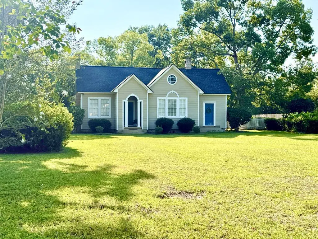 601 N Chester Ave, Douglas, GA 31533 - #1