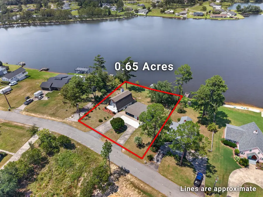 193 Oakwood Circle, Douglas, GA 31535 - #2
