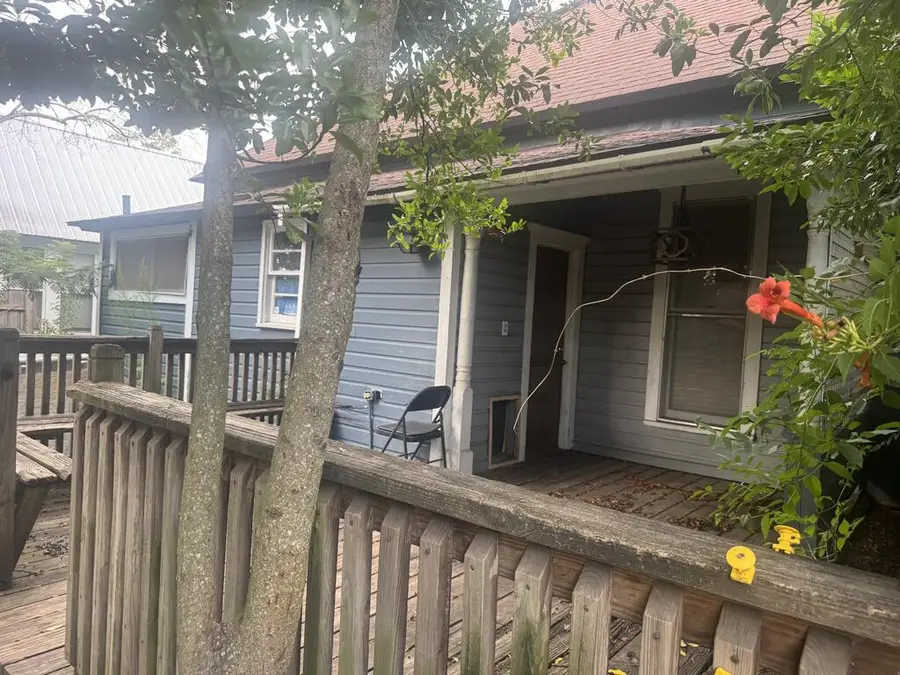 512 Pine St W, Fitzgerald, GA 31750 - #2