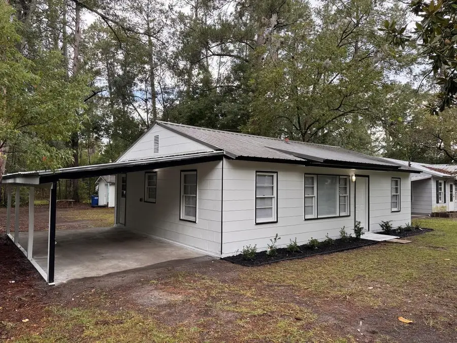 703 Hertson Dr, Waycross, GA 31501 - #2