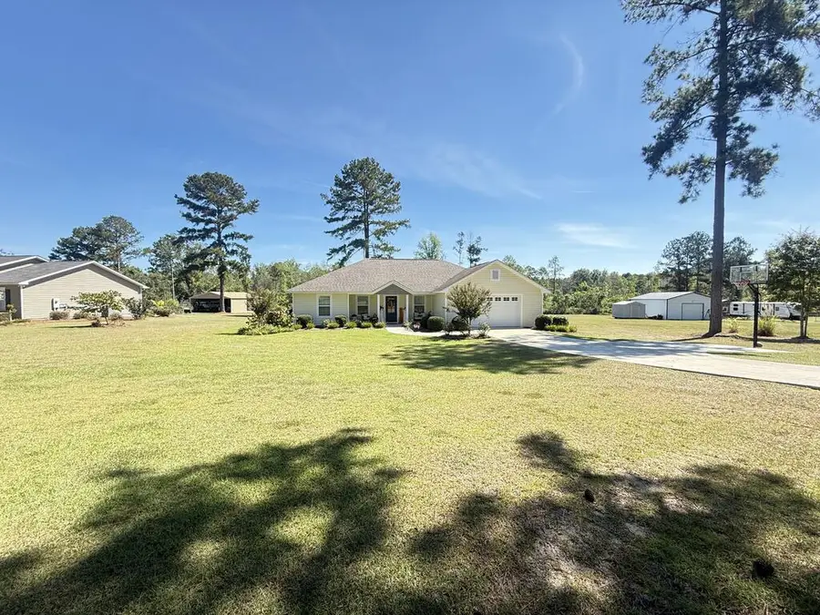 1617 Baymeadows Dr E, Douglas, GA 31535 - #2
