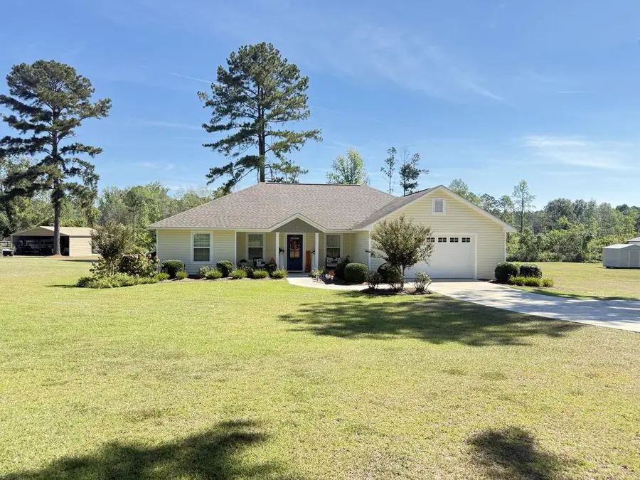 1617 Baymeadows Dr E, Douglas, GA 31535 - #3