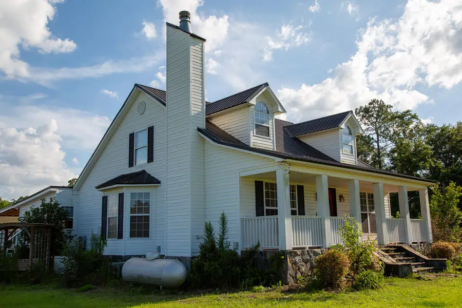 1054 Penny Morris Rd, Baxley, GA 31513 - #3