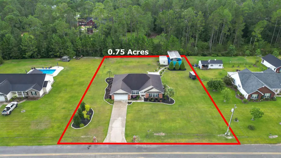 124 Jennifer Ln, Baxley, GA 31513 - #2