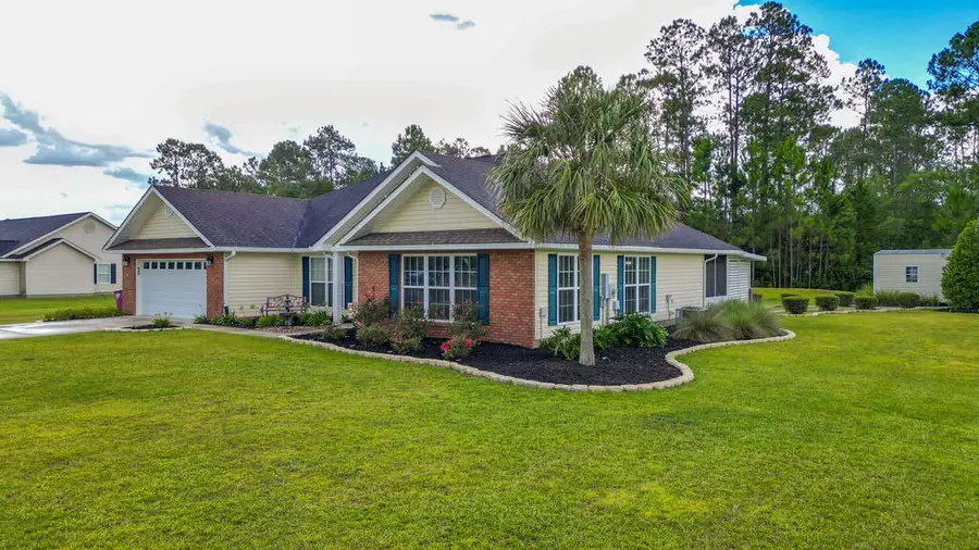 124 Jennifer Ln, Baxley, GA 31513 - #3