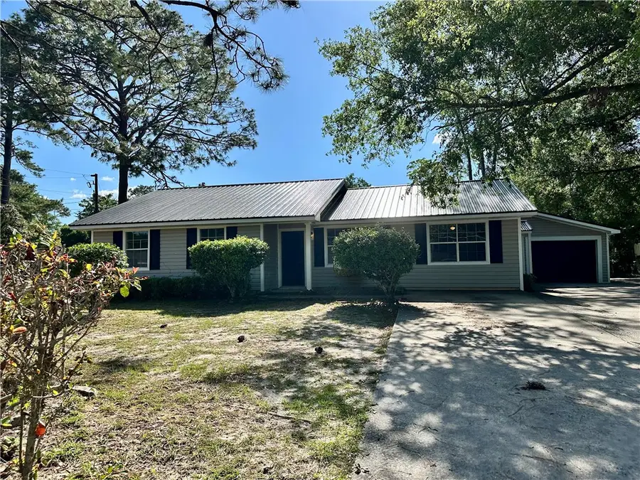 1301 Riverside Avenue, Waycross, GA 31501 - Image #3