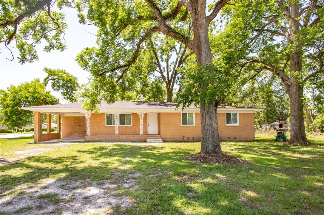 201 Washington Avenue, Waycross, GA 31503 - Image #1