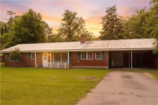 695 Lanes Bridge Road, Jesup, GA 31545