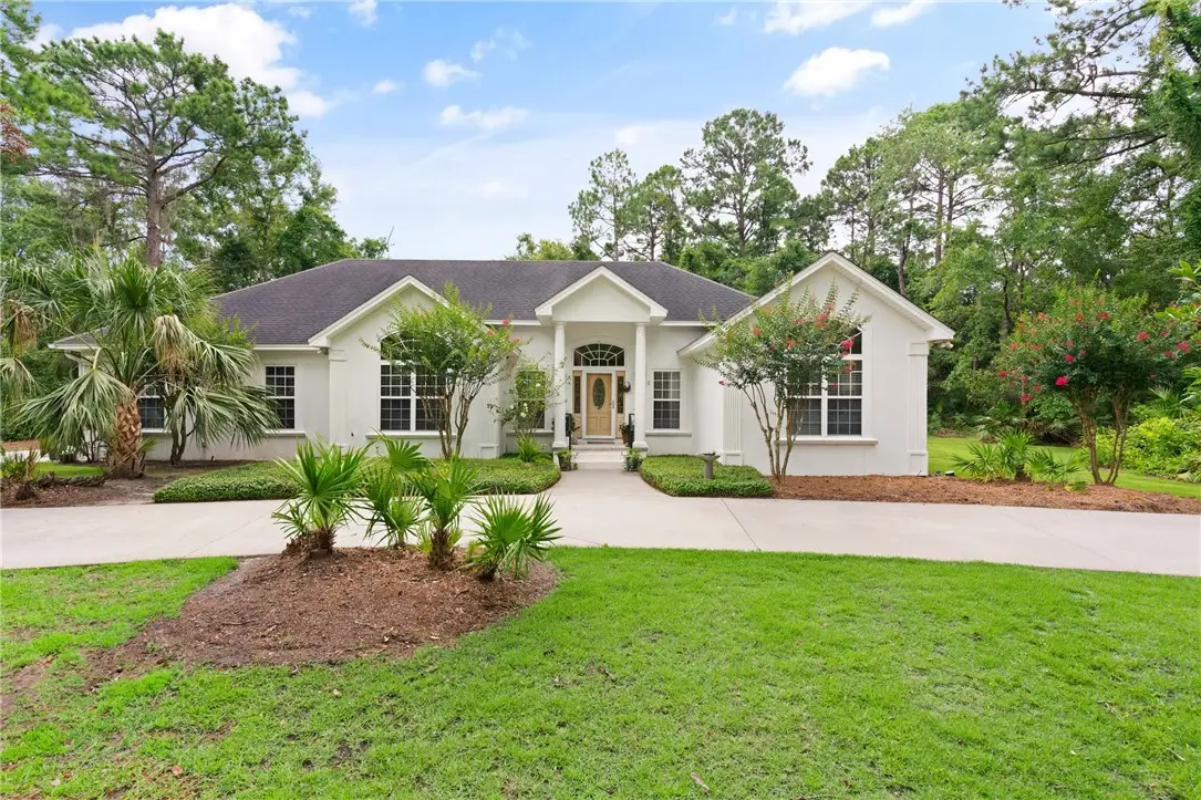 117 Serenoa Drive, Brunswick, GA 31523 - Image #1