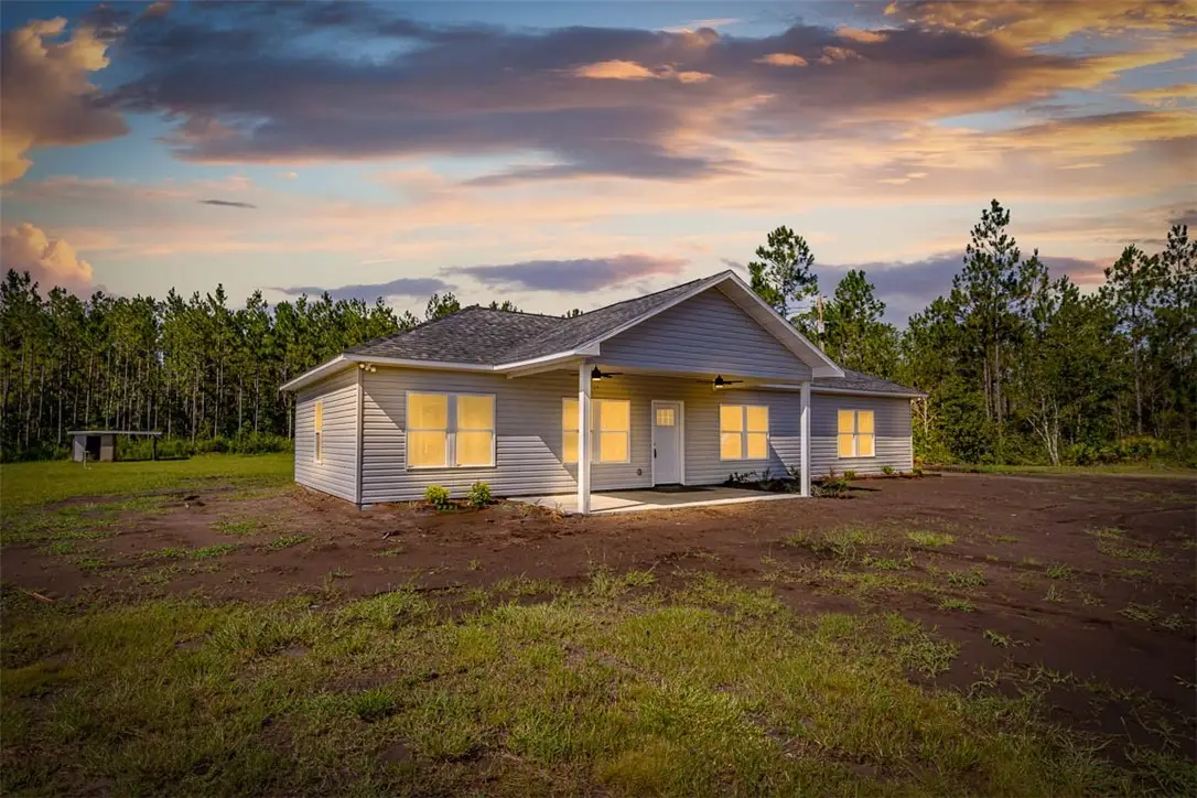 447 Picketts Mill Trail, Waynesville, GA 31566 - Image #1