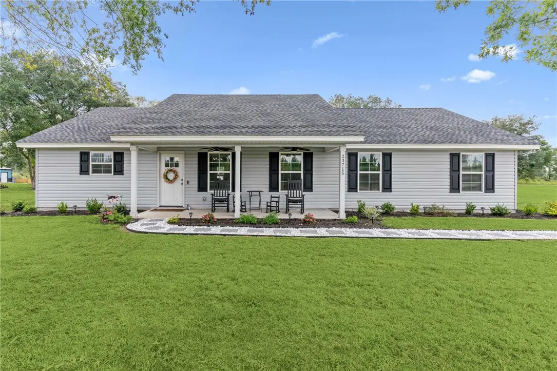 23715 Knox Road, Nahunta, GA 31553 - Image #1
