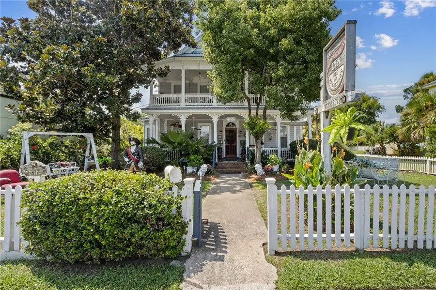 209 Osborne Street, Saint Marys, GA 31558 - #2