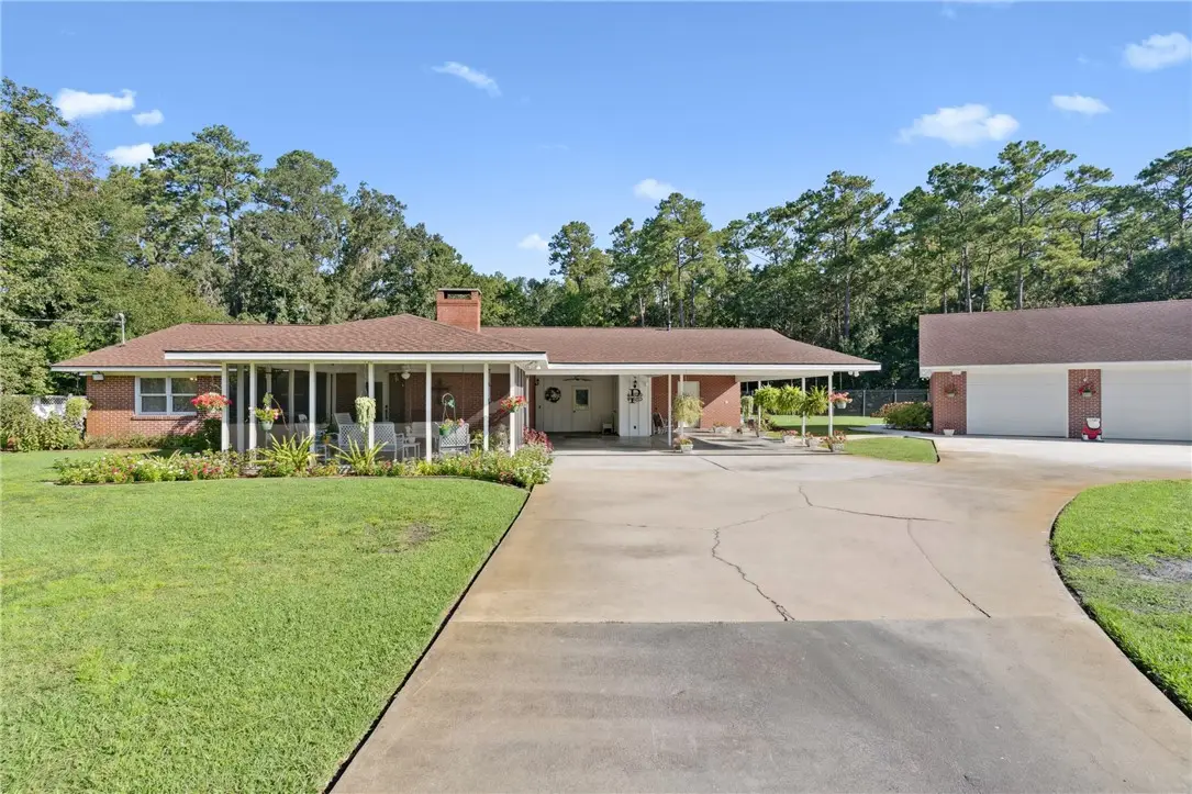 435 Chapel Crossing Road, Brunswick, GA 31525 - Image #1