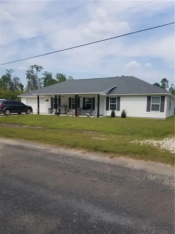 48 Hawks Way, Waynesville, GA 31566 - Image #1