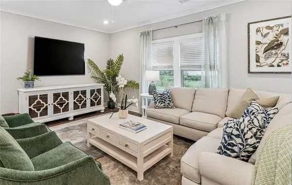 215 Bottlebrush Walk, Brunswick, GA 31525