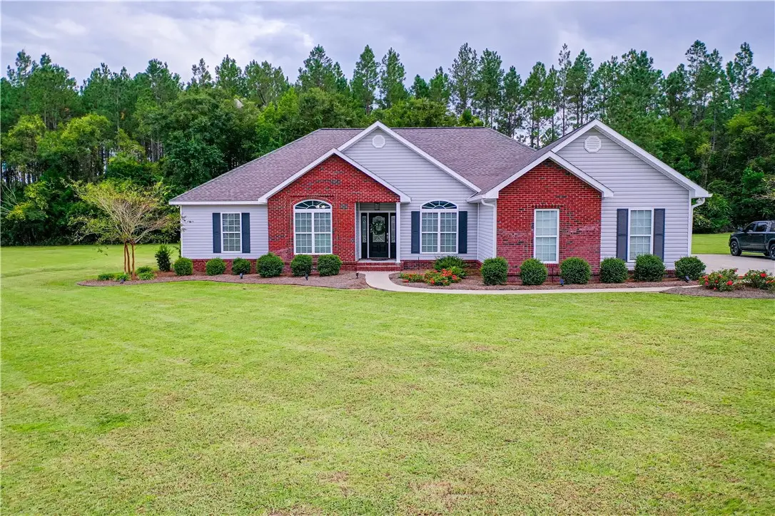 4131 Mulligan Circle, Blackshear, GA 31516 - Image #1