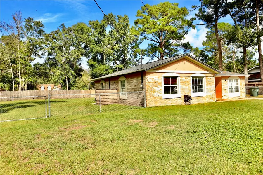 246 W Peach Avenue, Kingsland, GA 31548 - Image #2