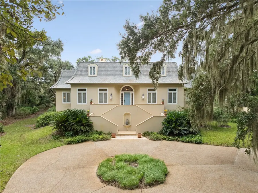 160 Hampton Point Drive, Saint Simons Island, GA 31522 - Image #2