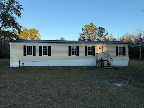 4160 Deerwood Lane, Blackshear, GA 31516