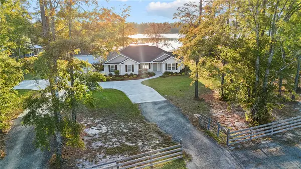 17082 Us Highway 341 S, Hortense, GA 31543