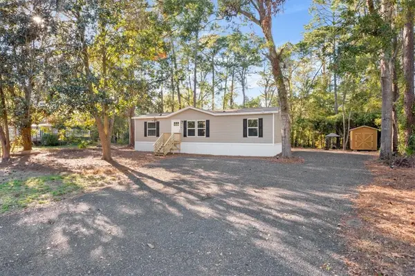 1144 Cypress Street Se, Darien, GA 31305