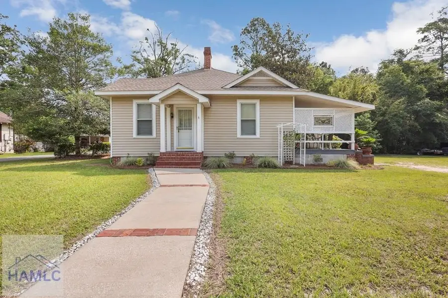 661 E Plum Street, Jesup, GA 31546 - Image #2