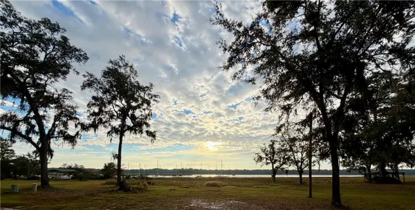 1055 Journey Street Ne, Townsend, GA 31331