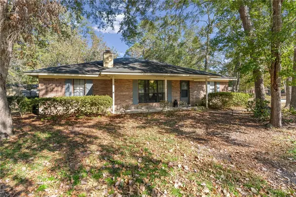 156 W Peach Avenue, Kingsland, GA 31548