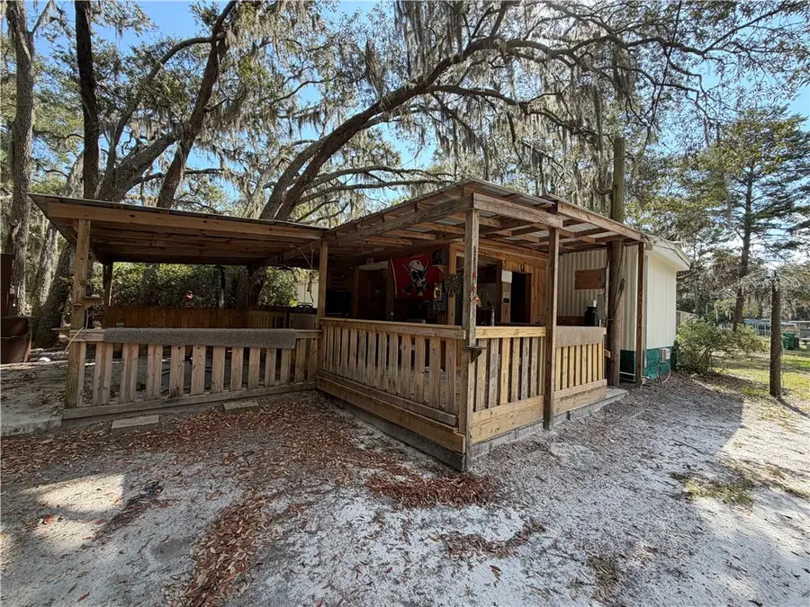 1112 Moorehaven Circle Ne, Townsend, GA 31331 - Image #2