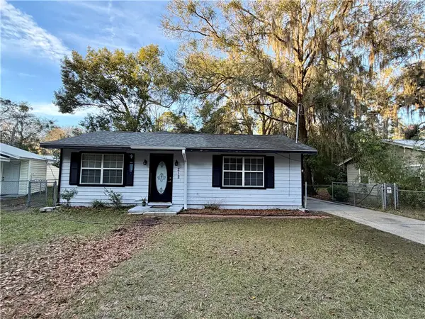 212 E Hilton Avenue, Kingsland, GA 31548