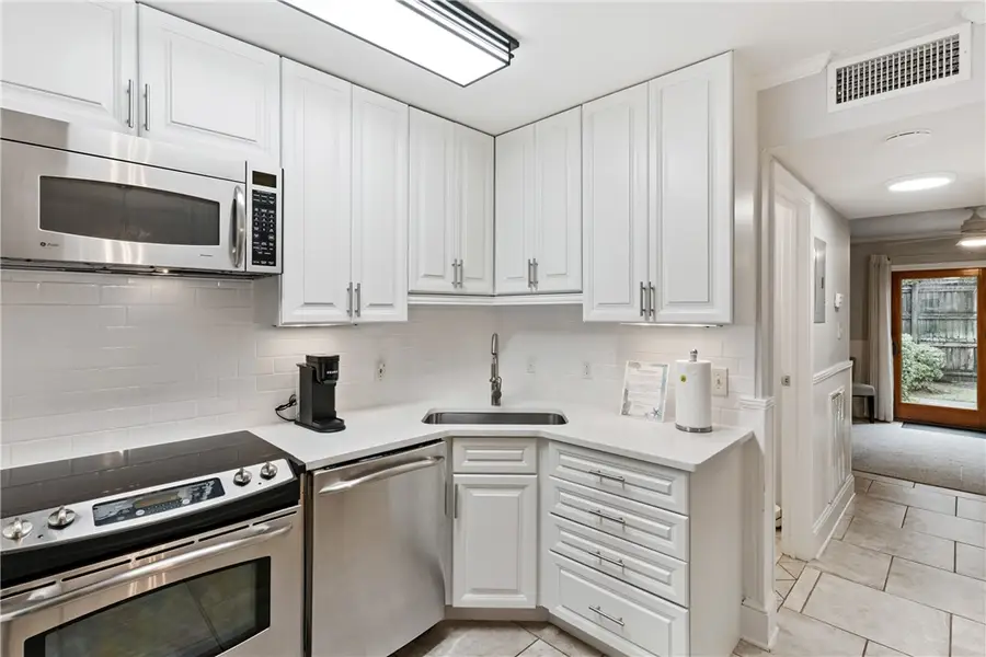 1500 Demere Road #B5, Saint Simons Island, GA 31522 - Image #3