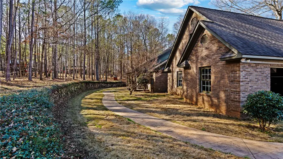 877 Mckee Road, Midland, GA 00000 - Image #2